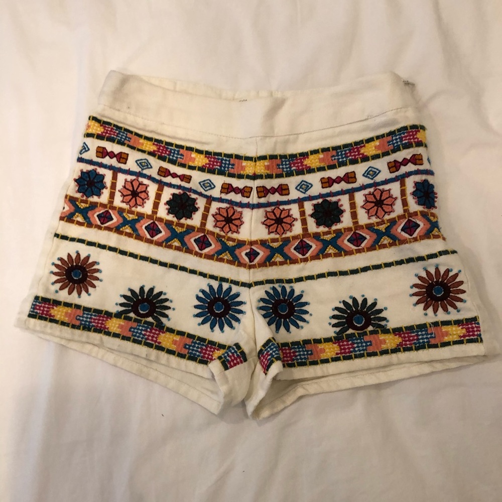 zara girls shorts!